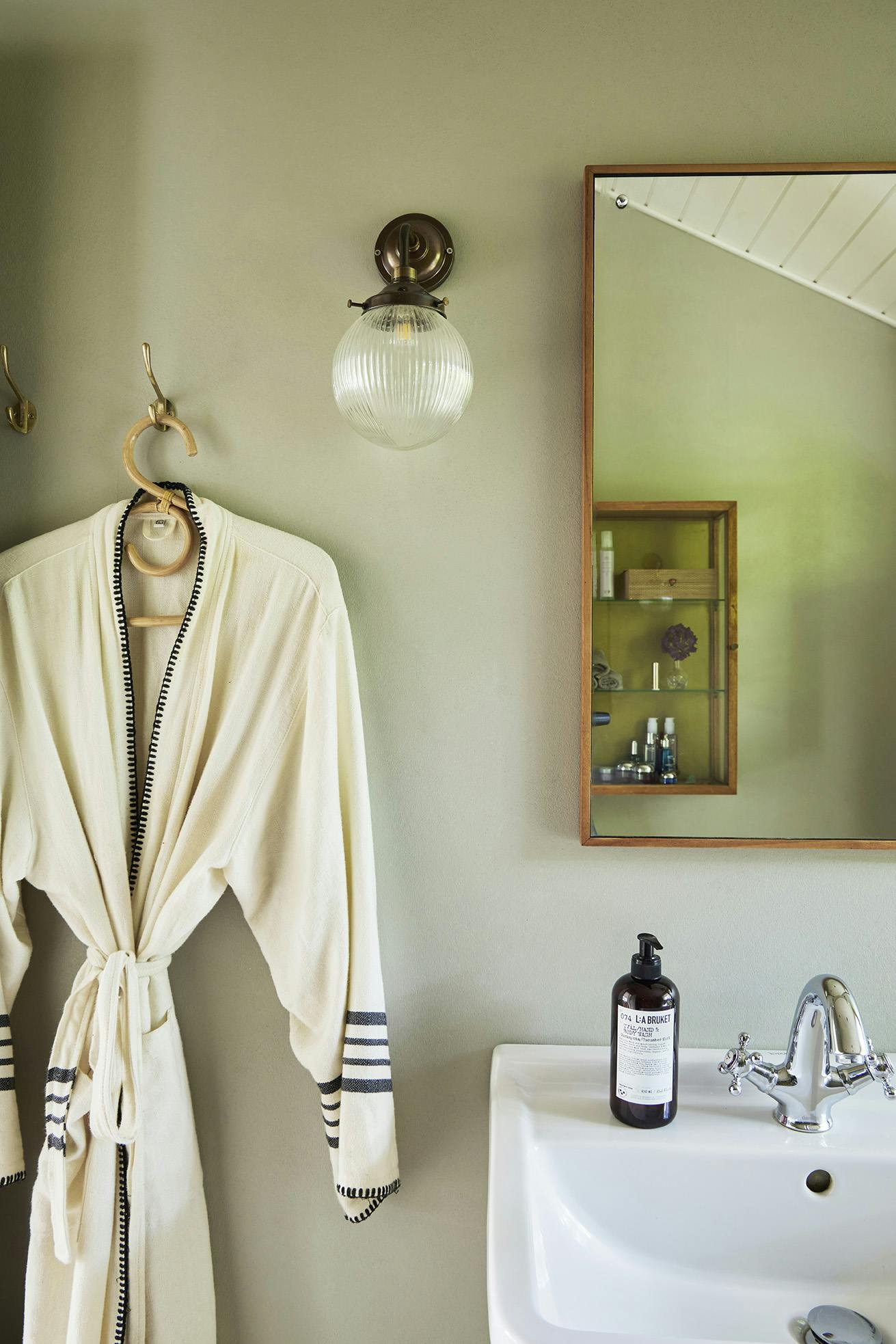 LærkeHentze230715 Spejlramme i træ